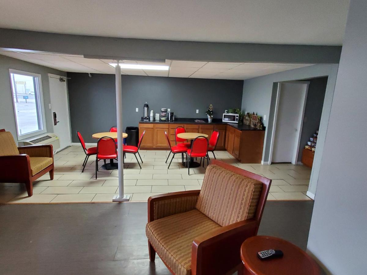 Rodeway Inn Brazil Kültér fotó